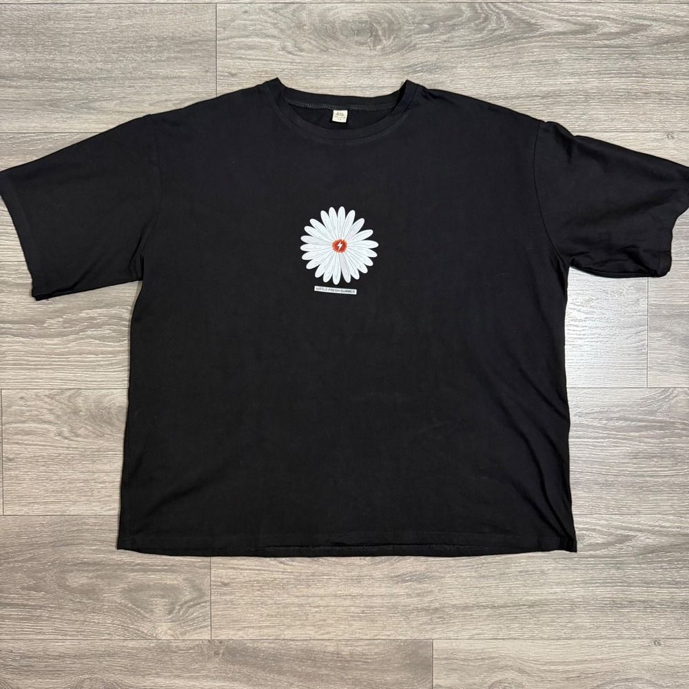 Black Daisy Graphic Women T-Shirt 5XL Oversized Cotton Short Sleeve Crewneck